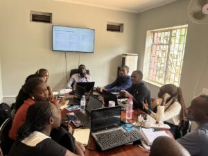 Participants discuss the components of a good study setting during a NexusCRI research training session.